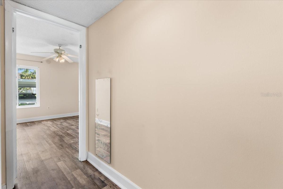 384 115TH AVE N #1, ST PETERSBURG, FL, 33716