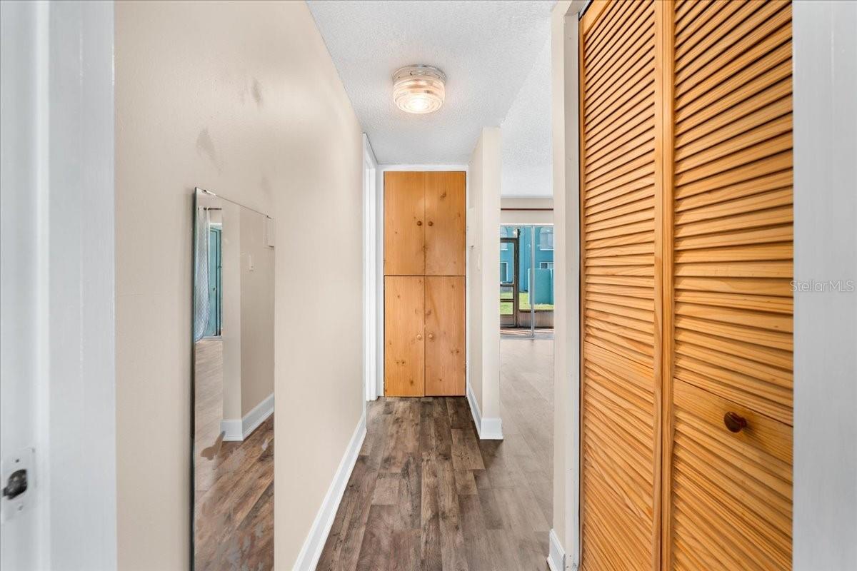 384 115TH AVE N #1, ST PETERSBURG, FL, 33716