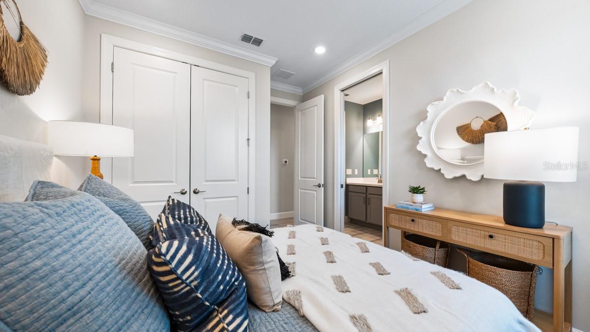 29477 VELLETRI LN, WESLEY CHAPEL, FL, 33543