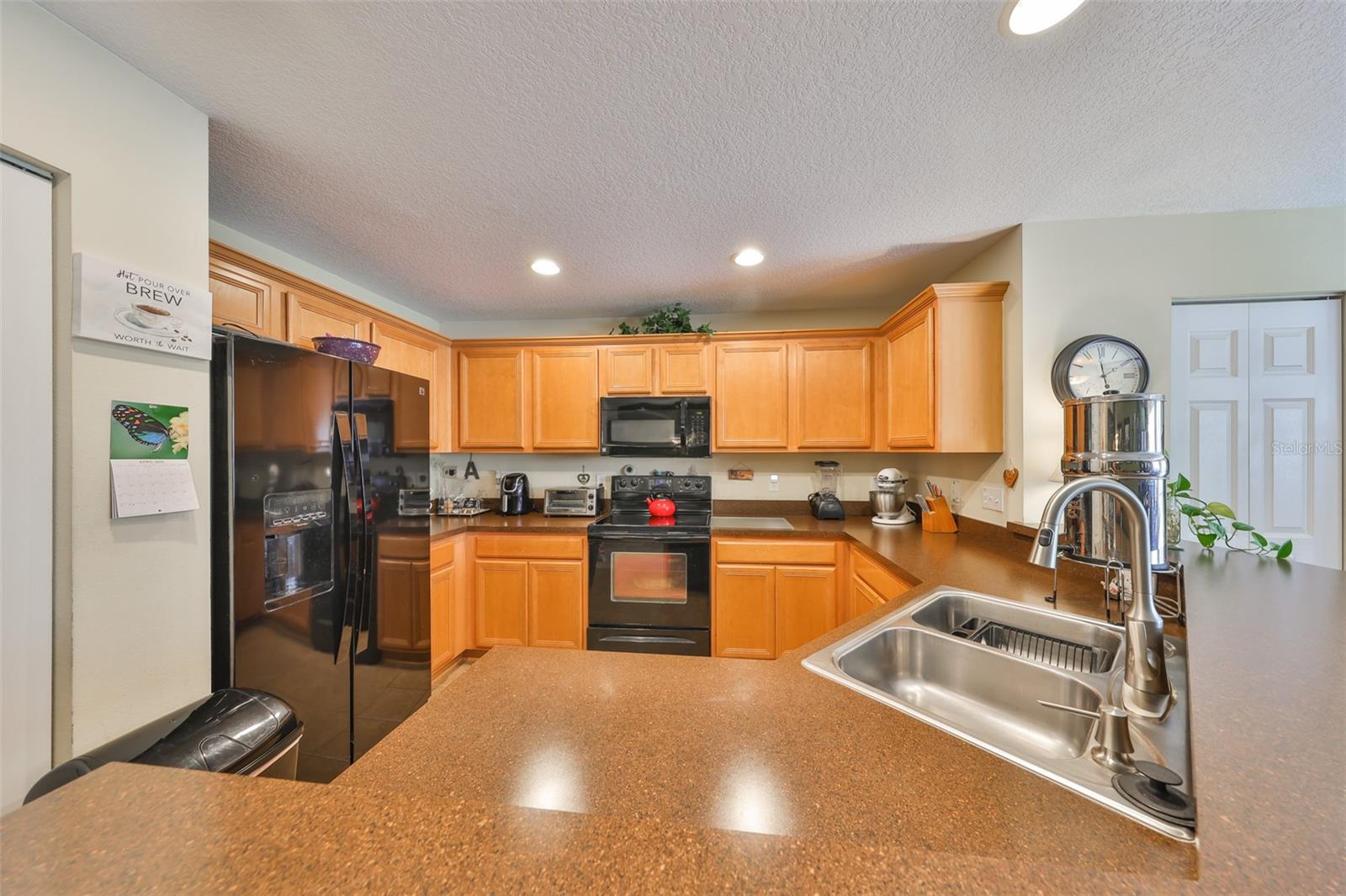 10933 KENSINGTON PARK AVE, RIVERVIEW, FL, 33578
