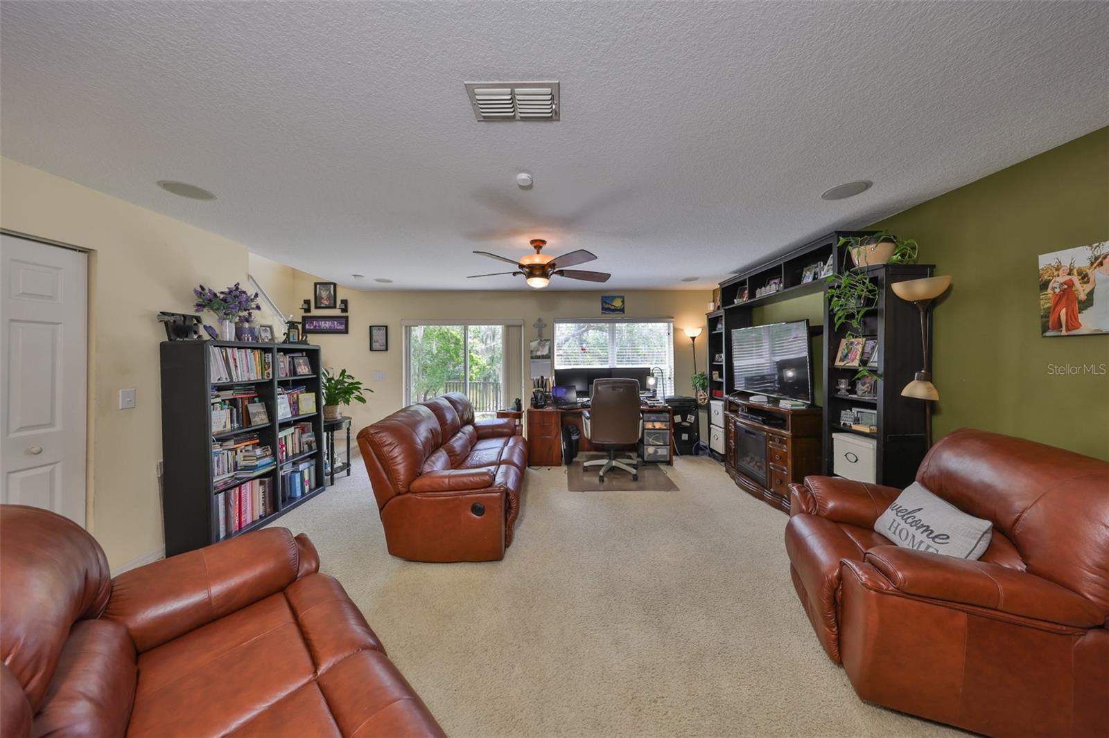 10933 KENSINGTON PARK AVE, RIVERVIEW, FL, 33578