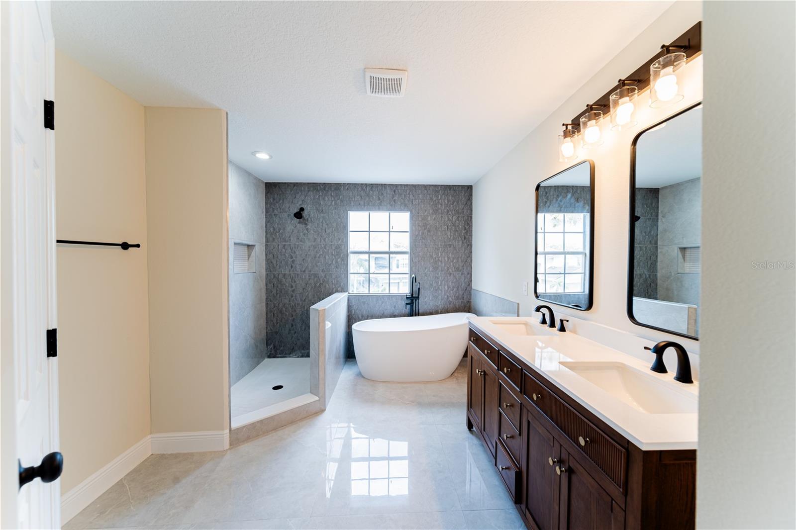 2308 HOLLY PINE CIR, ORLANDO, FL, 32820