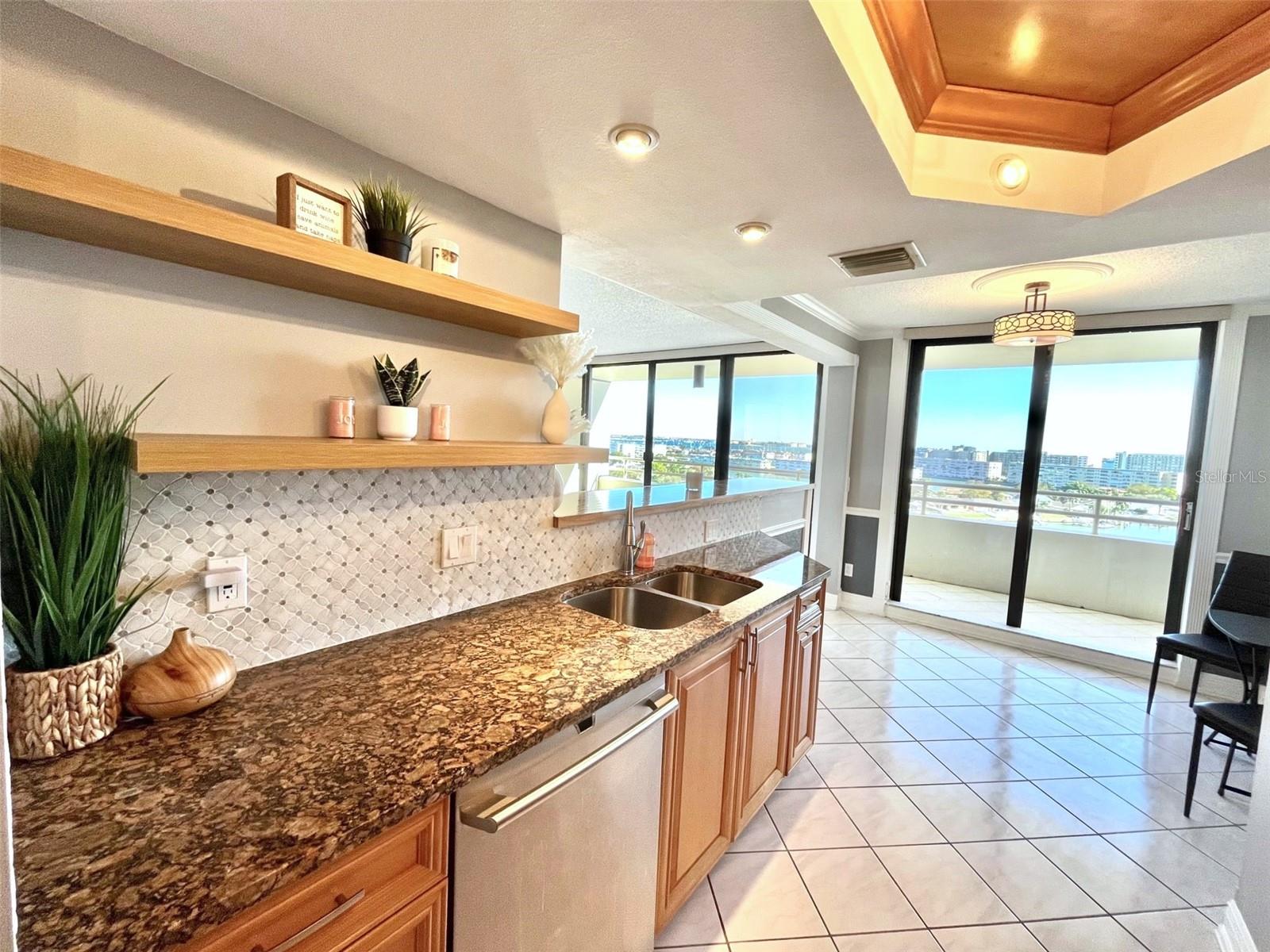 5940 PELICAN BAY PLZ S #1105, GULFPORT, FL, 33707