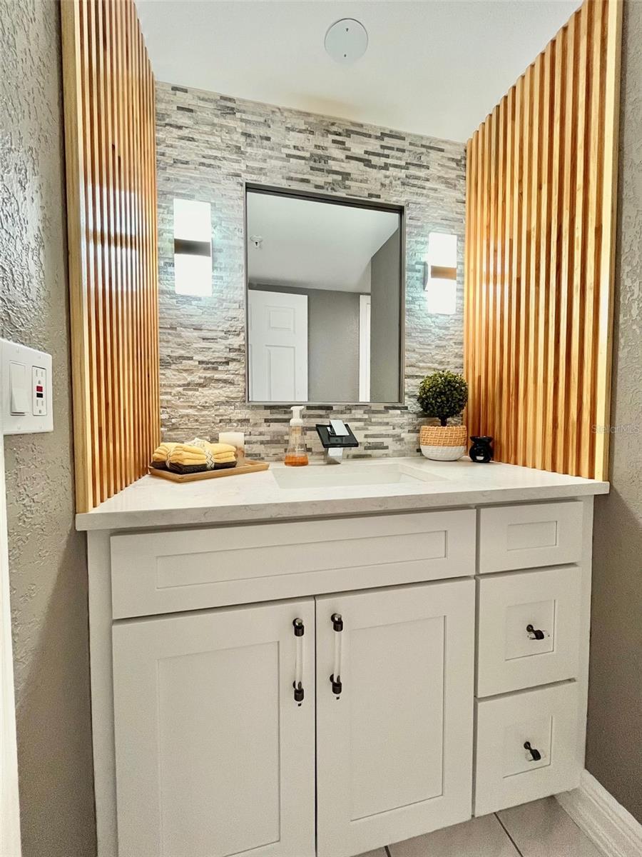 5940 PELICAN BAY PLZ S #1105, GULFPORT, FL, 33707