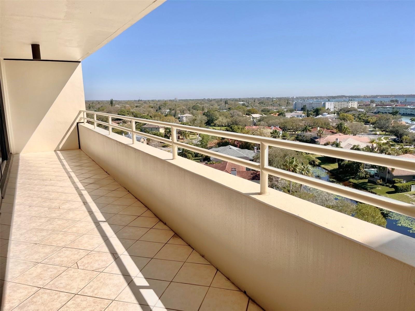 5940 PELICAN BAY PLZ S #1105, GULFPORT, FL, 33707