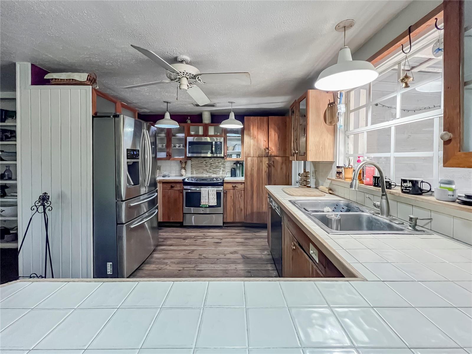 1170 SINCLAIR DR, SARASOTA, FL, 34240