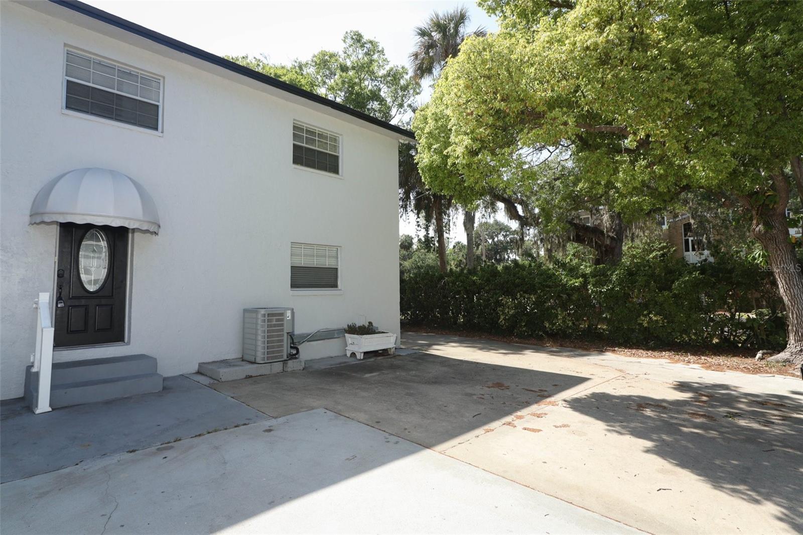 749 S RIDGEWOOD AVE #1, DAYTONA BEACH, FL, 32114