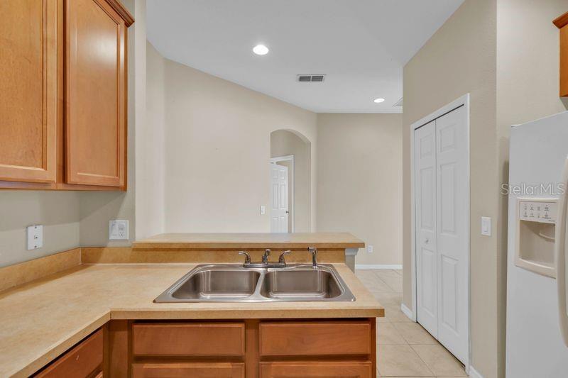 1130 TRAVERTINE TER, SANFORD, FL, 32771