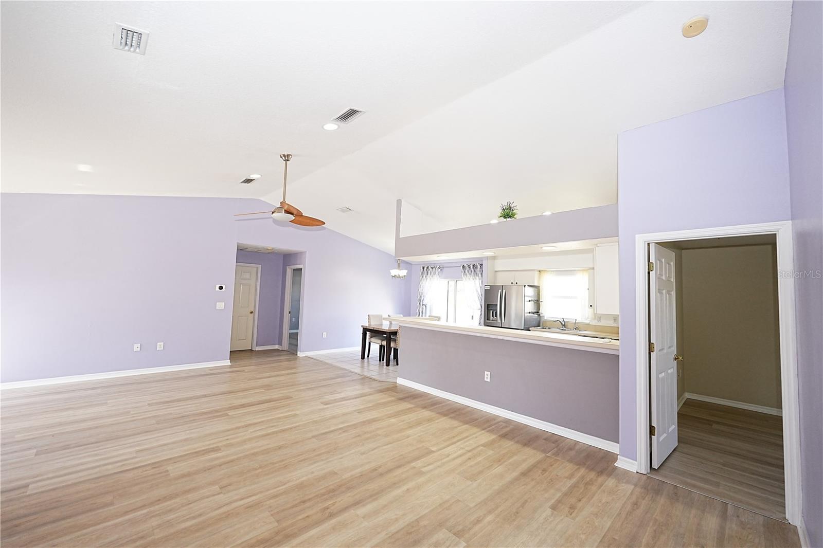 924 EUCLID RD, VENICE, FL, 34293