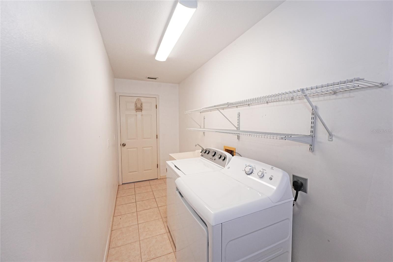 924 EUCLID RD, VENICE, FL, 34293