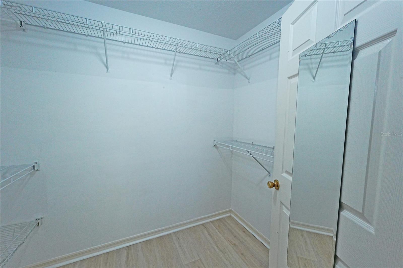 924 EUCLID RD, VENICE, FL, 34293