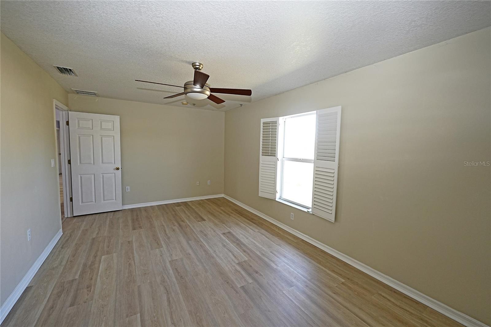 924 EUCLID RD, VENICE, FL, 34293