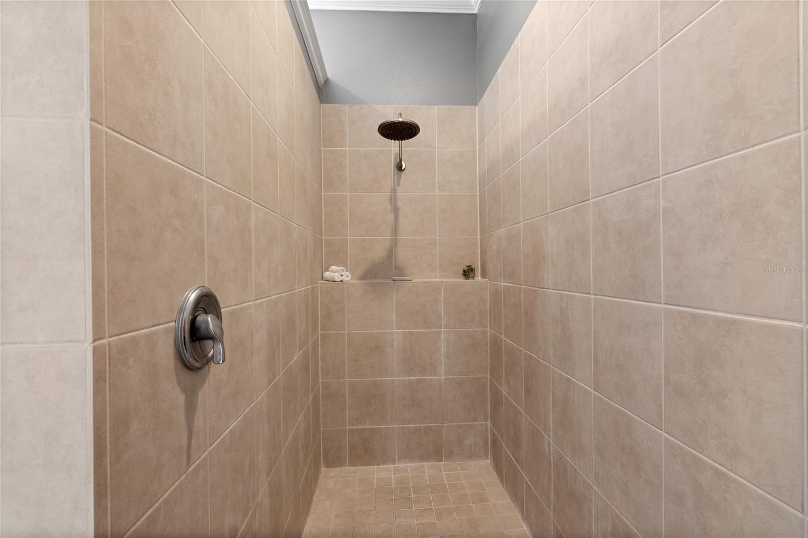 10662 WOODCHASE CIR, ORLANDO, FL, 32836