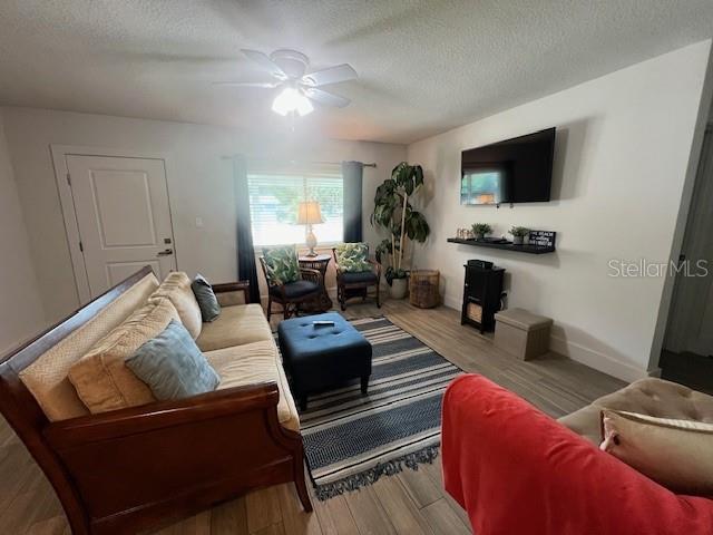 6030 CARLTON AVE, SARASOTA, FL, 34231