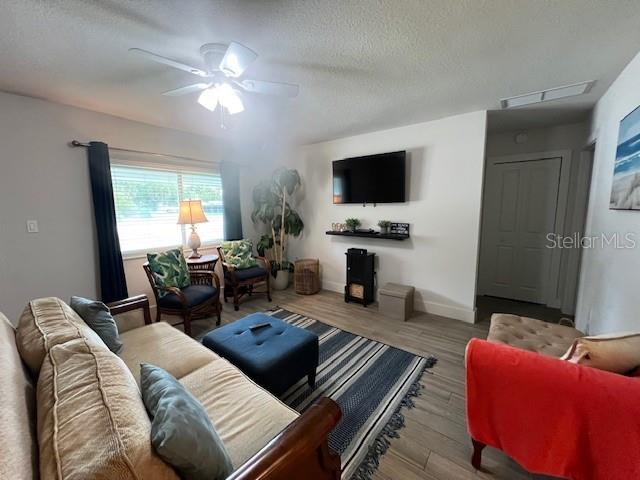 6030 CARLTON AVE, SARASOTA, FL, 34231