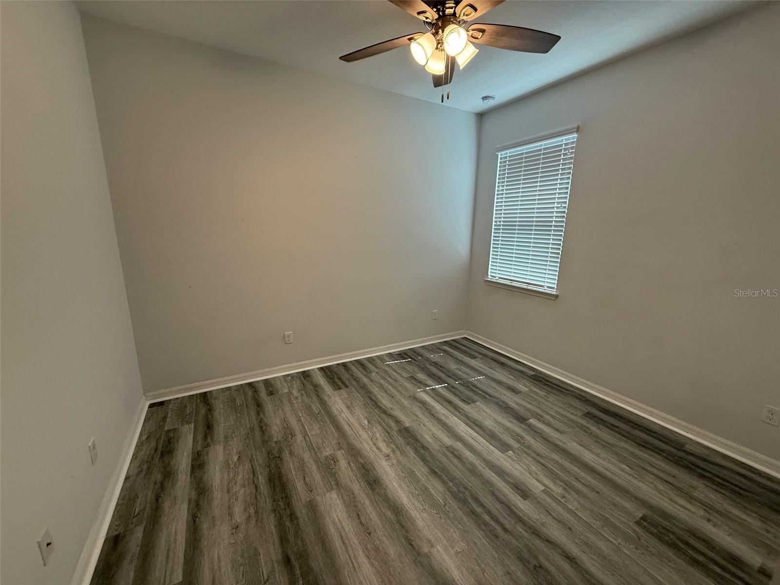 29214 ARMOYAN BLVD, LEESBURG, FL, 34748