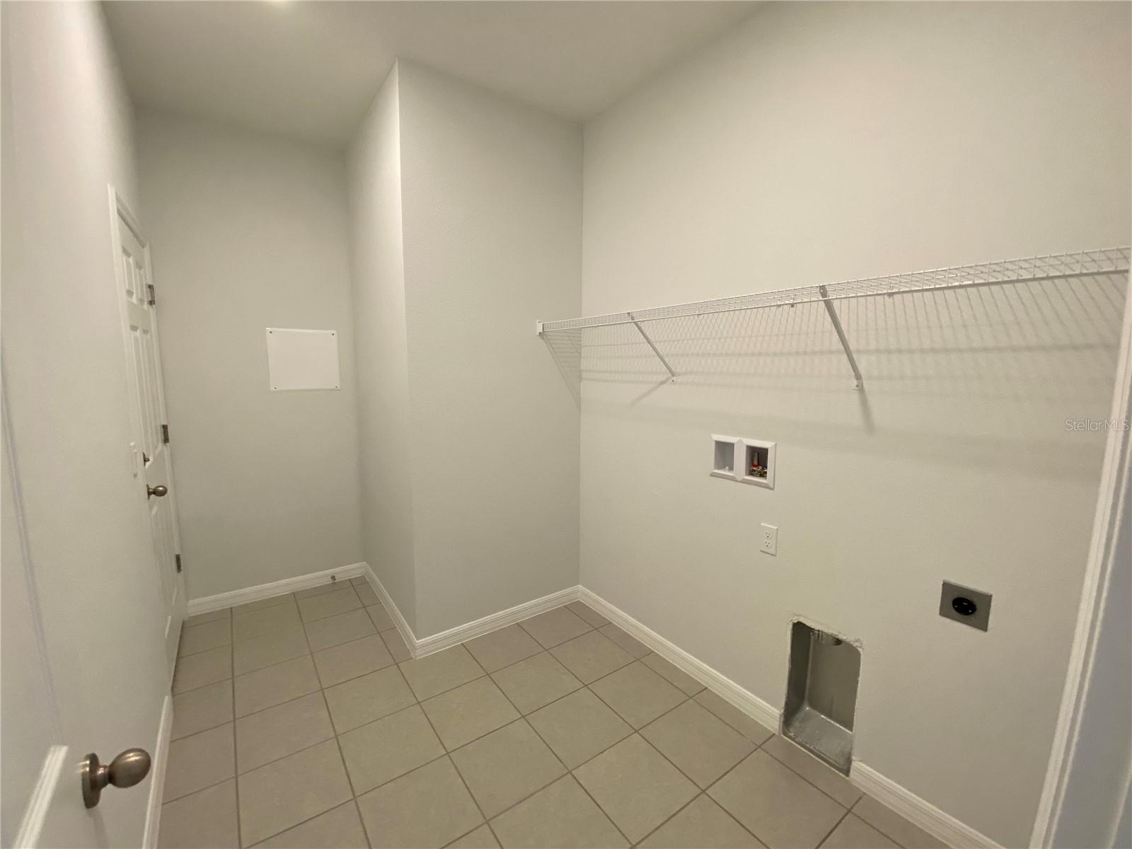 29214 ARMOYAN BLVD, LEESBURG, FL, 34748