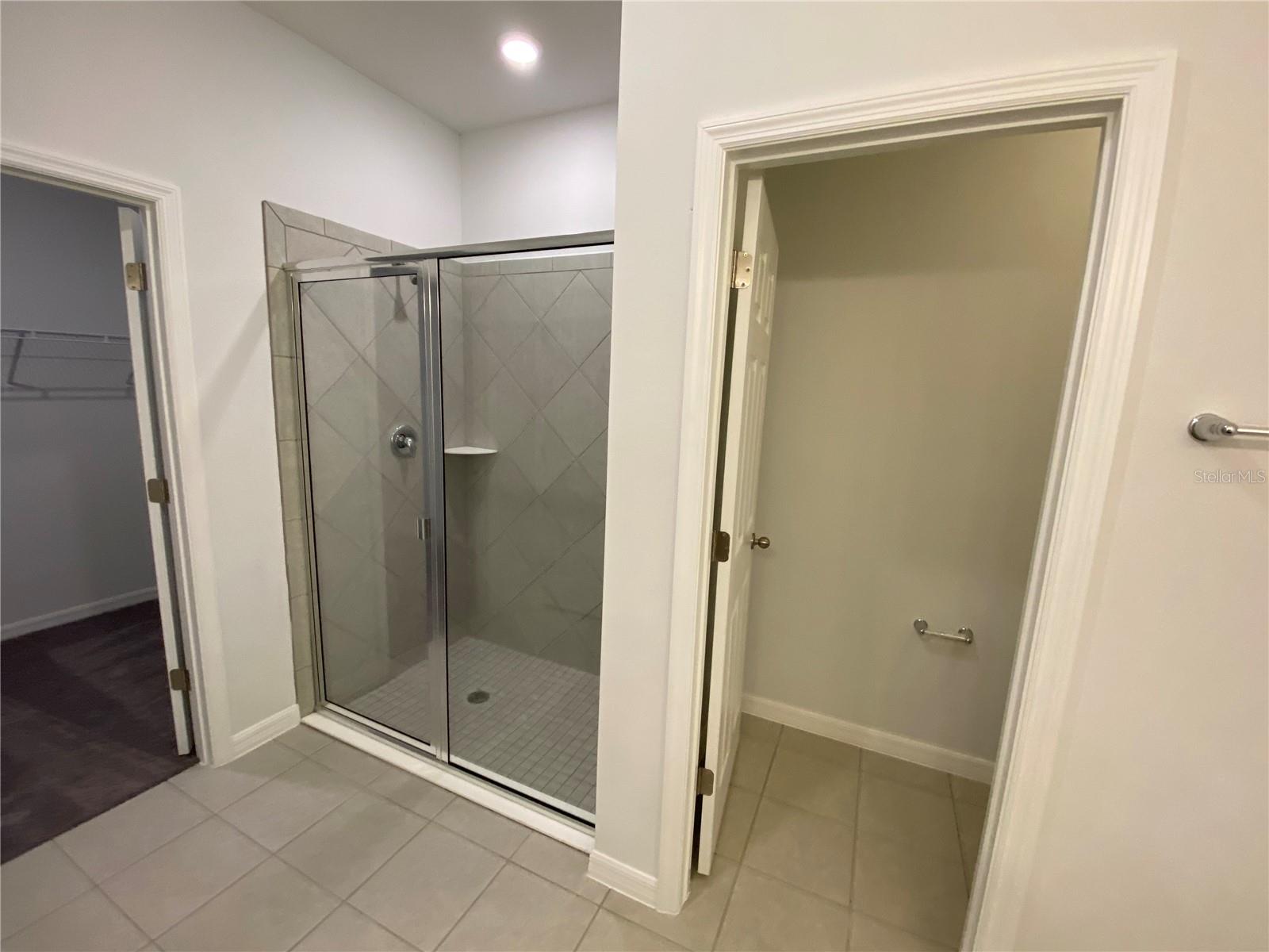 29214 ARMOYAN BLVD, LEESBURG, FL, 34748