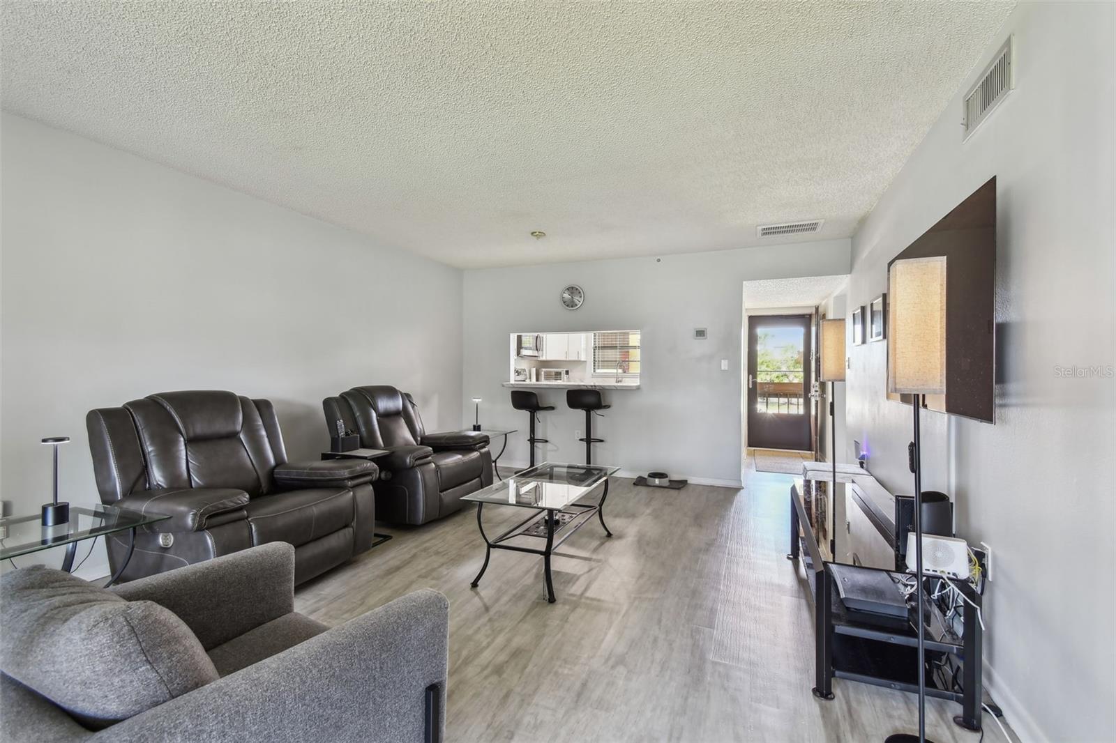 2400 WINDING CREEK BLVD #2-201, CLEARWATER, FL, 33761