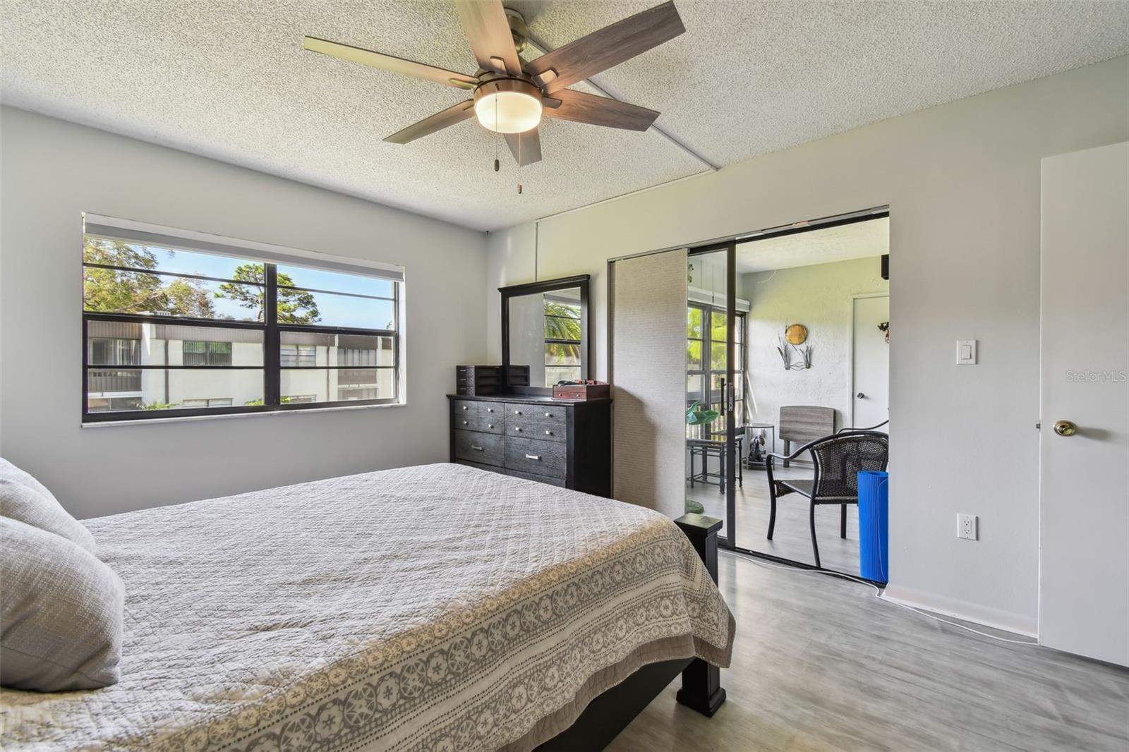 2400 WINDING CREEK BLVD #2-201, CLEARWATER, FL, 33761