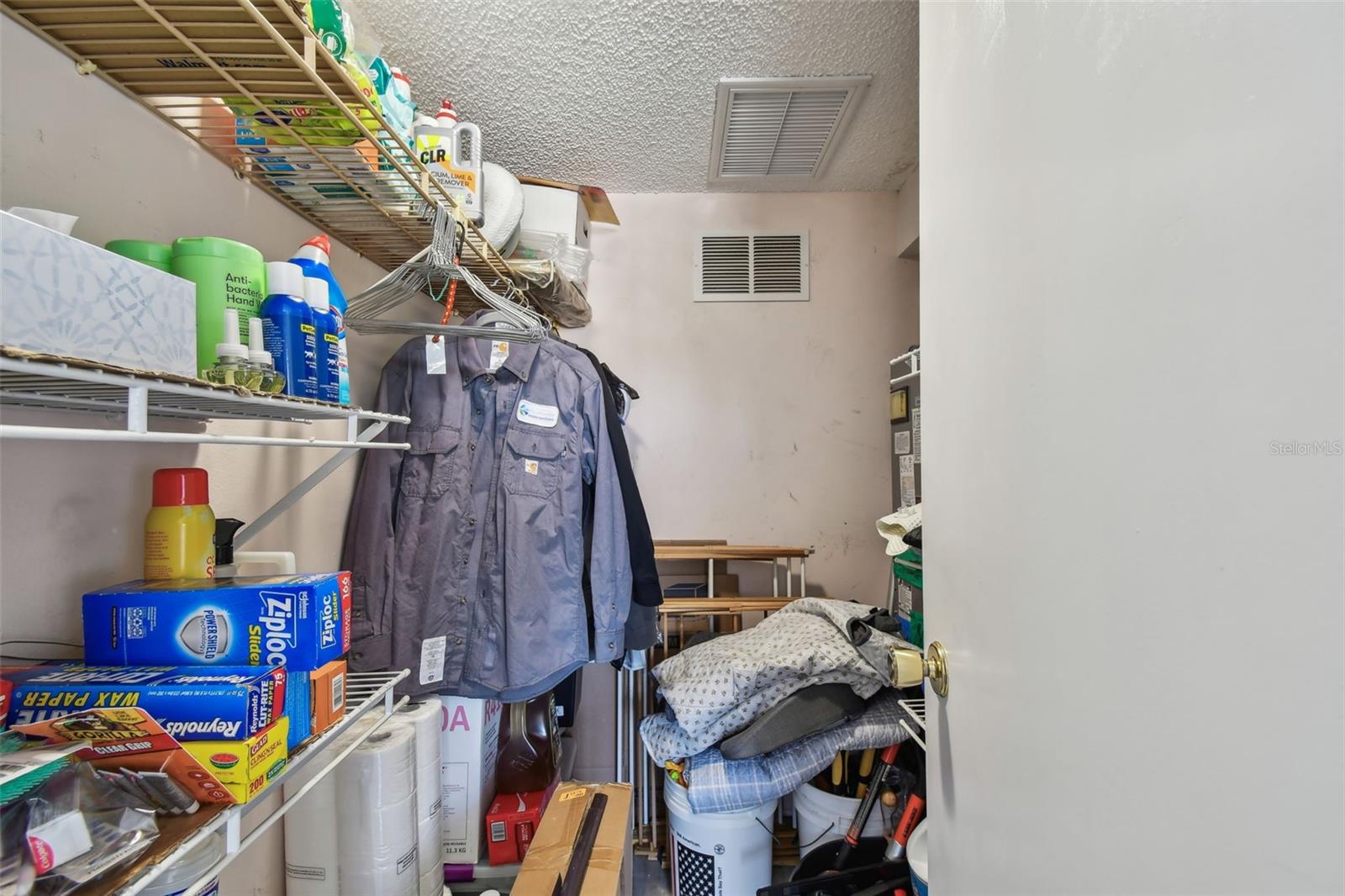 2400 WINDING CREEK BLVD #2-201, CLEARWATER, FL, 33761