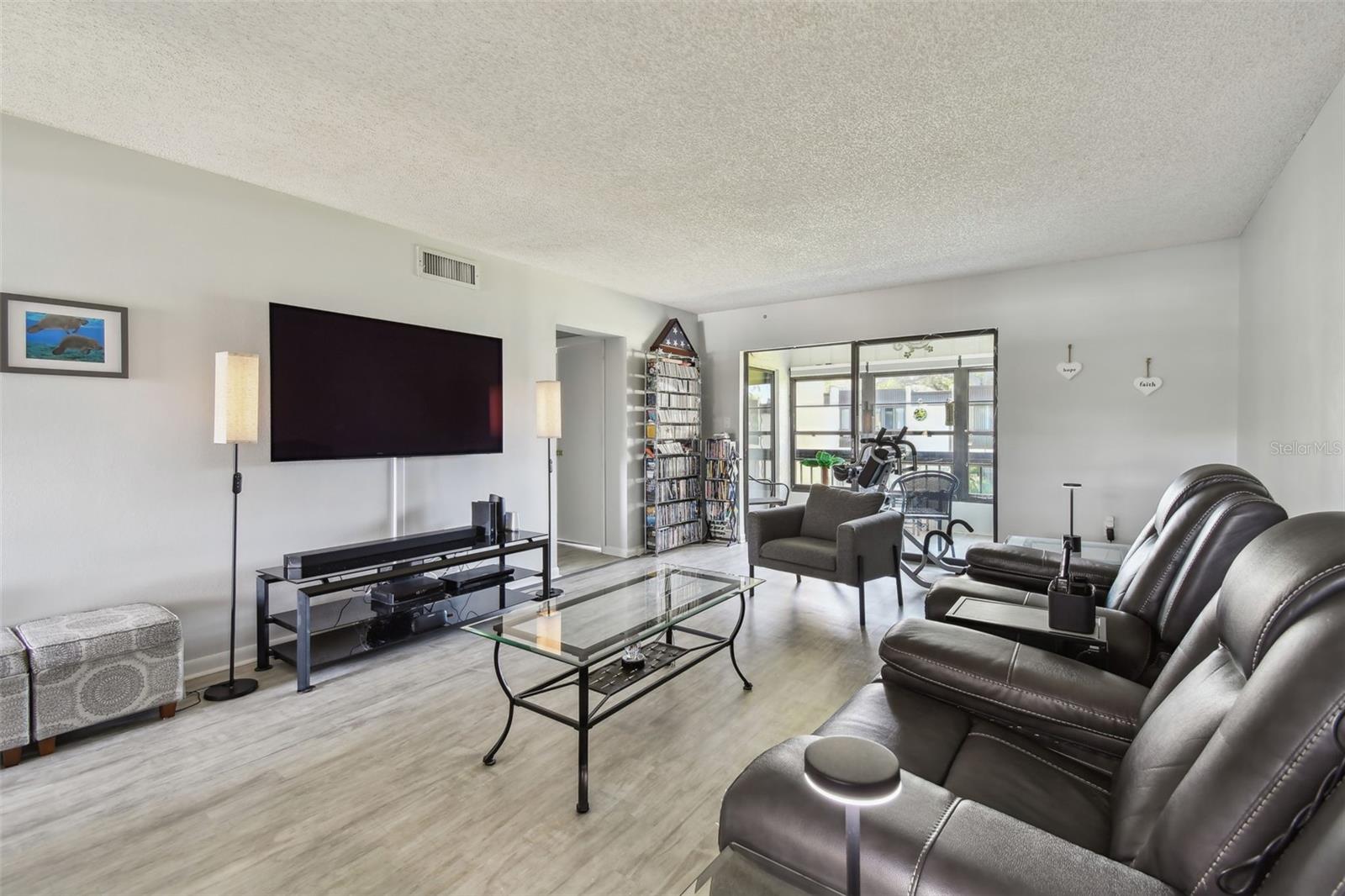2400 WINDING CREEK BLVD #2-201, CLEARWATER, FL, 33761