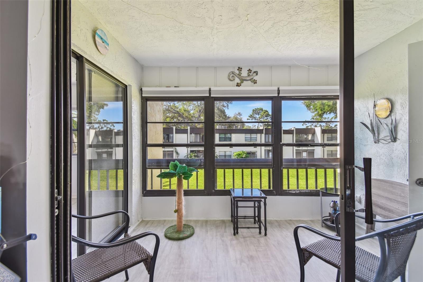 2400 WINDING CREEK BLVD #2-201, CLEARWATER, FL, 33761