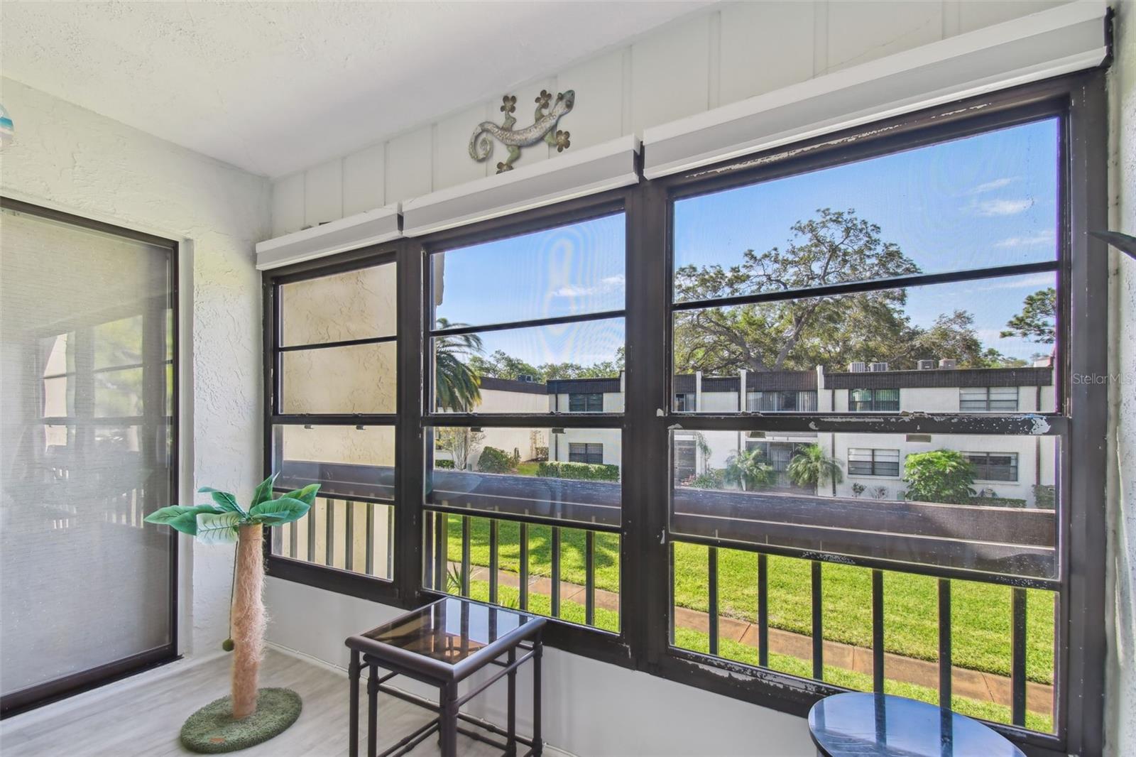 2400 WINDING CREEK BLVD #2-201, CLEARWATER, FL, 33761