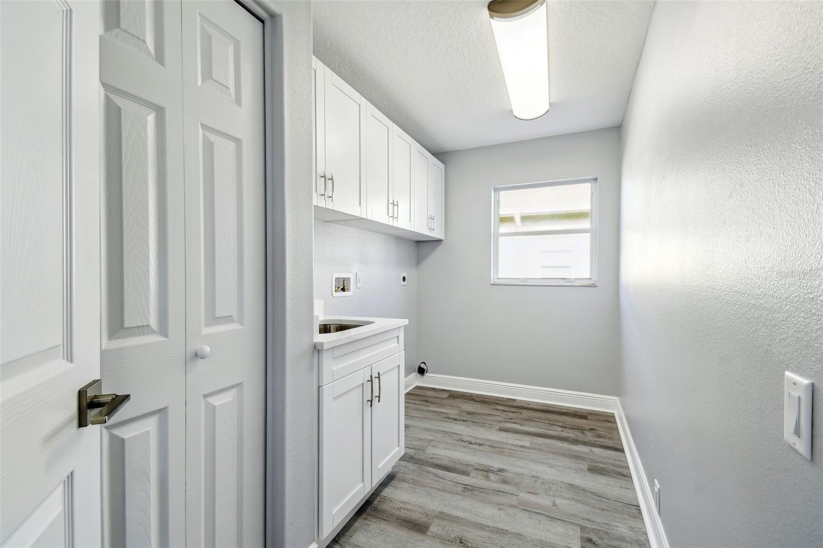 8818 POE DR, HUDSON, FL, 34667