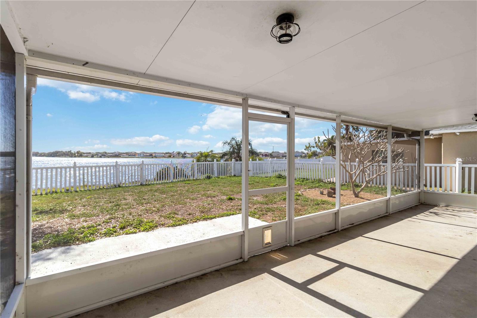 12757 LAKE VISTA DR, GIBSONTON, FL, 33534