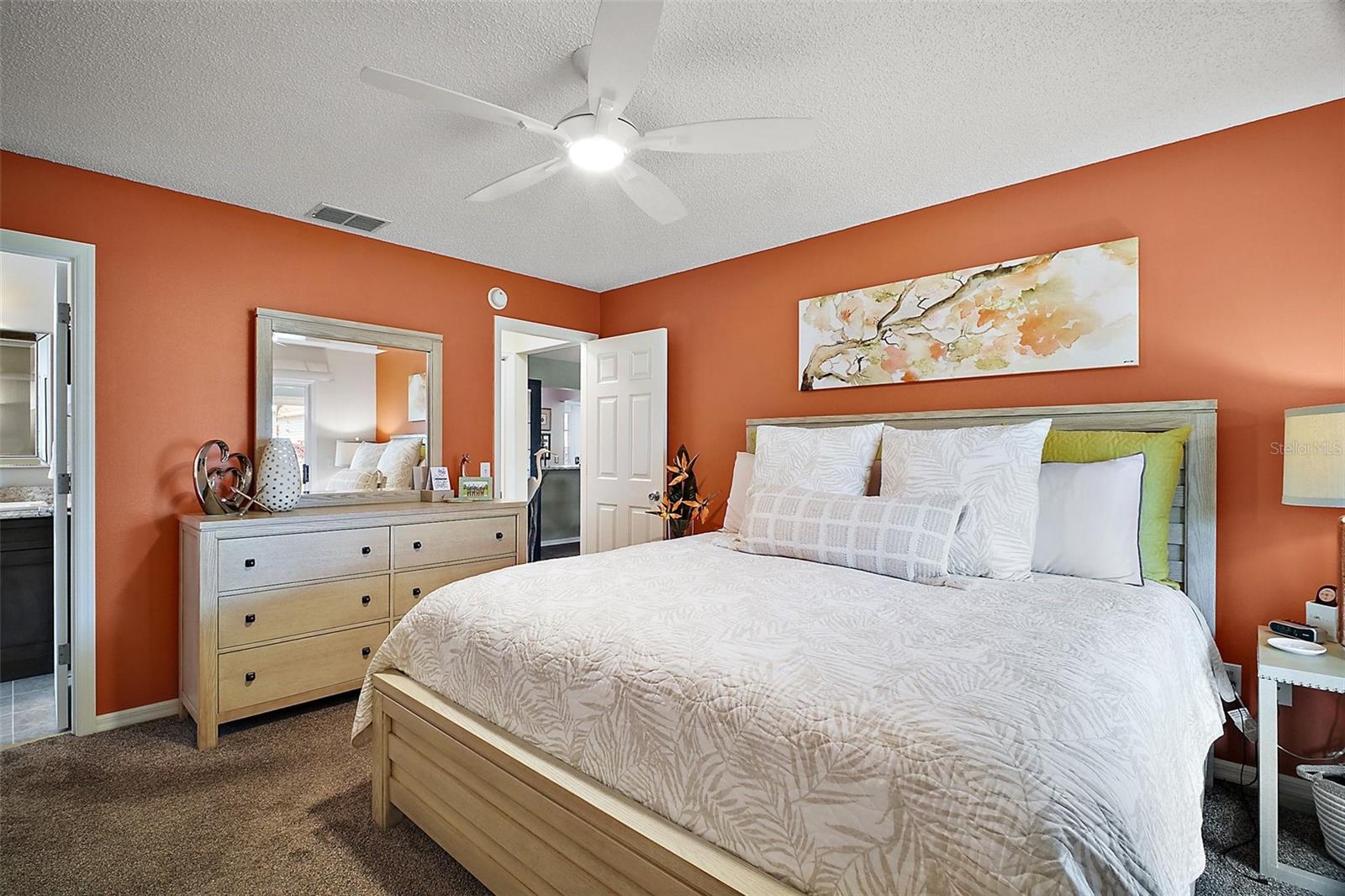 419 ALDAMA AVE, THE VILLAGES, FL, 32159