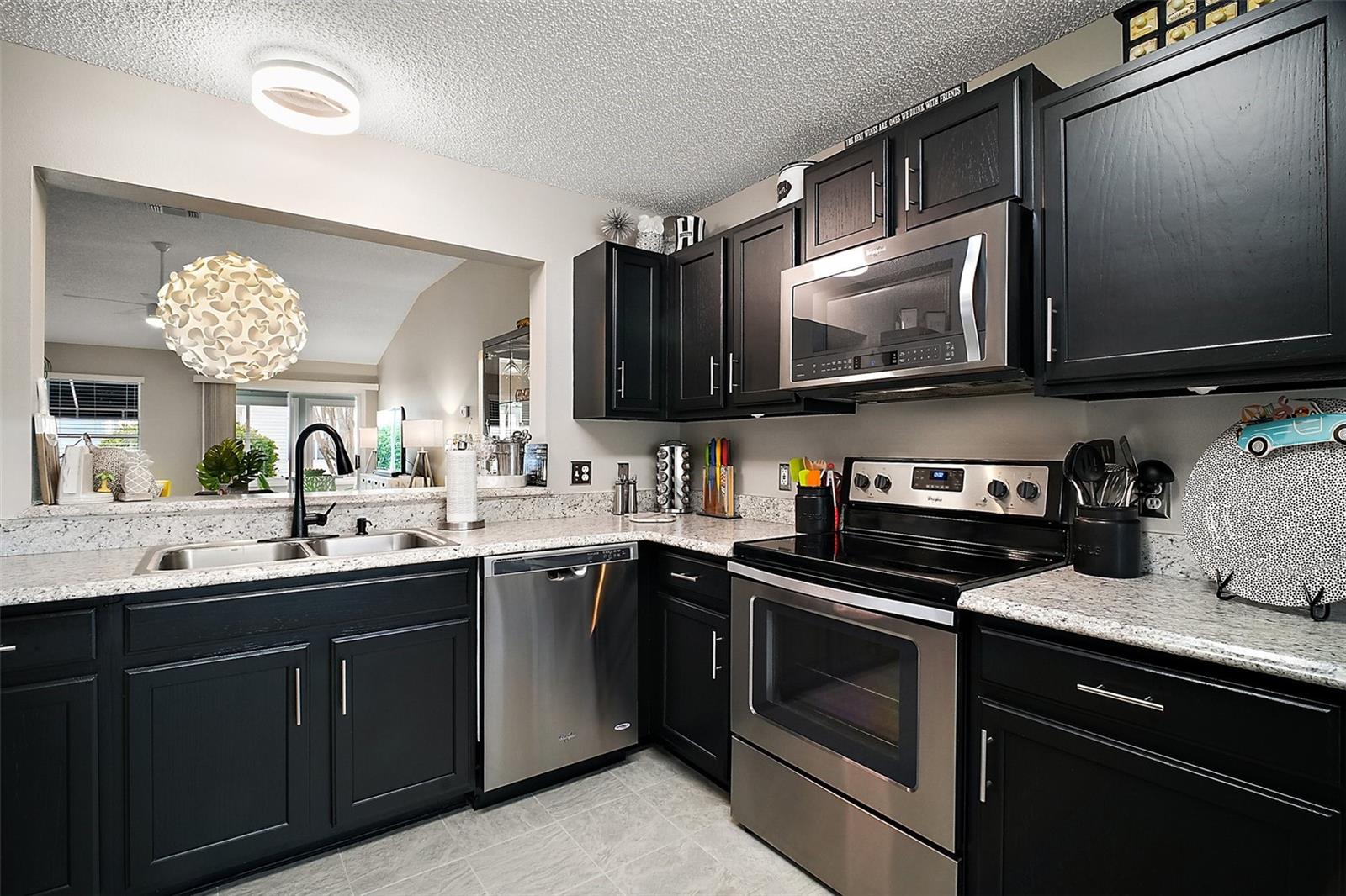 419 ALDAMA AVE, THE VILLAGES, FL, 32159