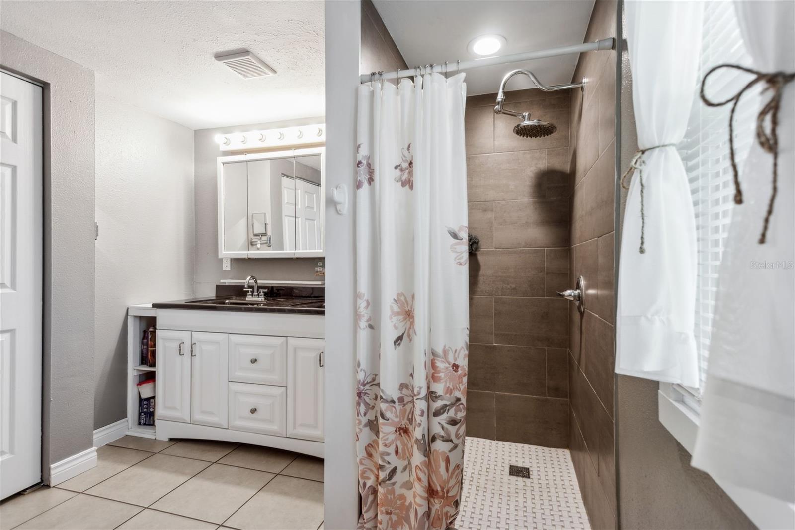 500 45TH ST S, ST PETERSBURG, FL, 33711