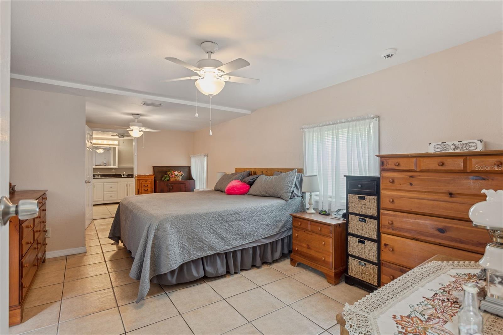 500 45TH ST S, ST PETERSBURG, FL, 33711