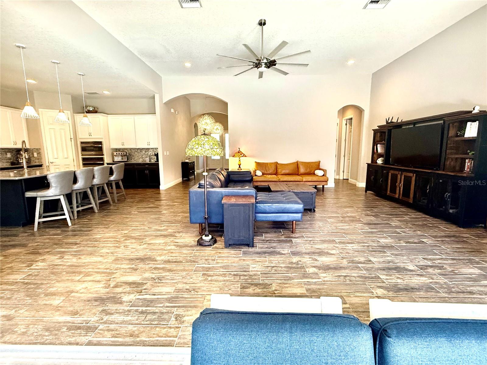 6313 BREVADA LN, APOLLO BEACH, FL, 33572