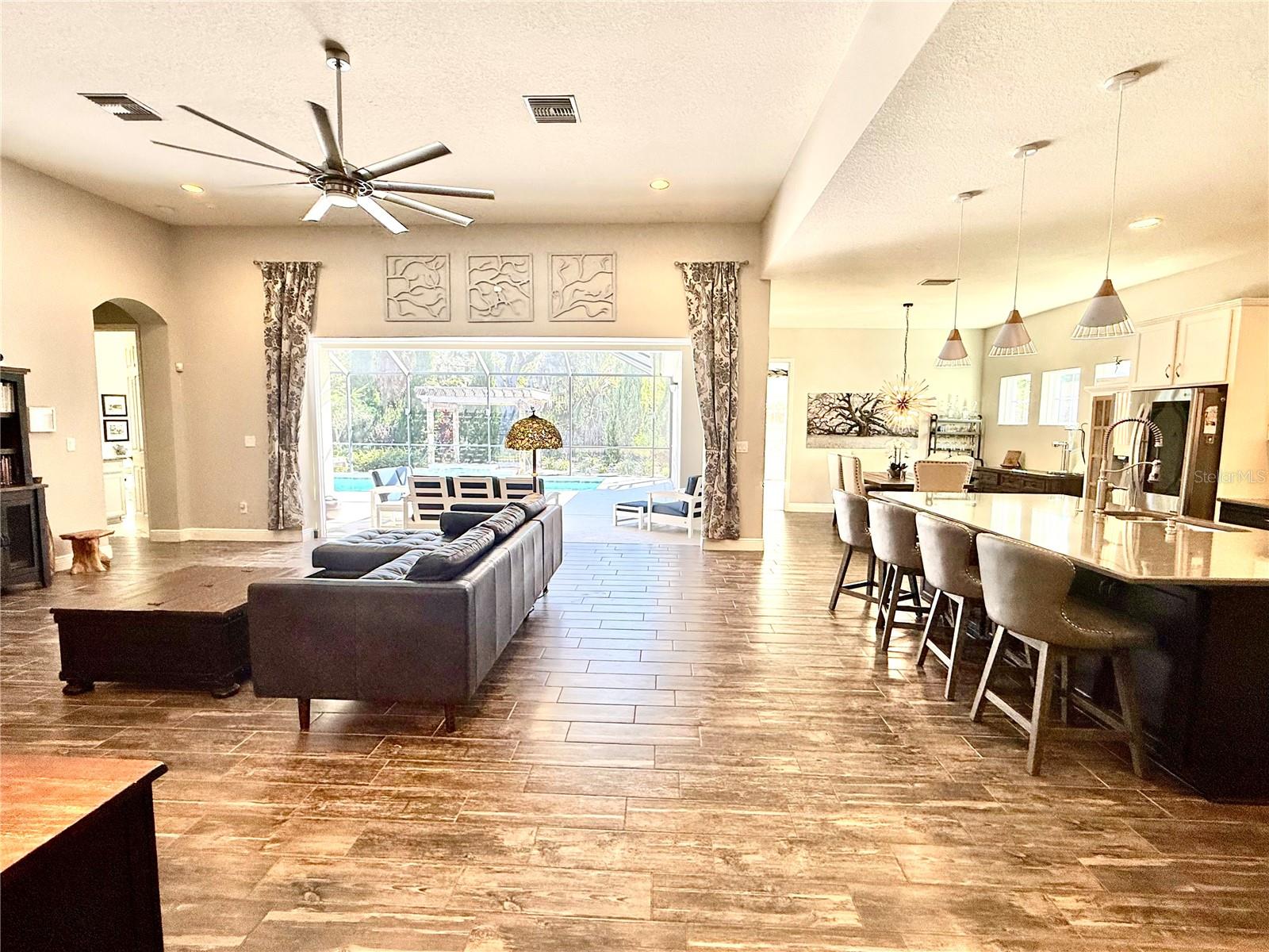 6313 BREVADA LN, APOLLO BEACH, FL, 33572