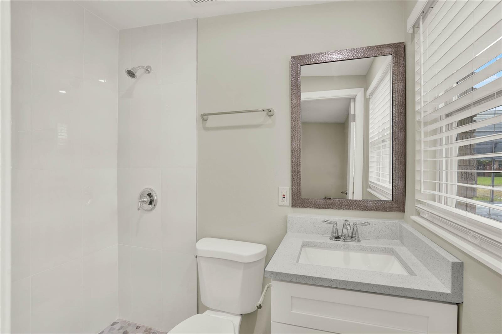 1805 KNOX AVE, SANFORD, FL, 32771