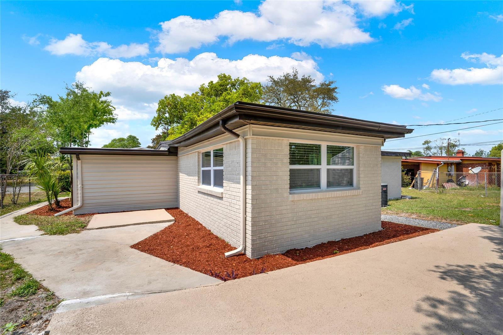 1805 KNOX AVE, SANFORD, FL, 32771