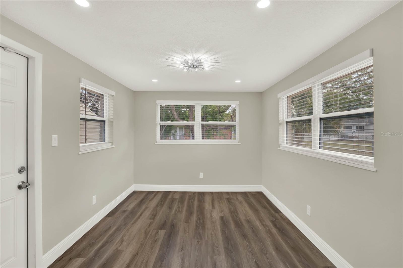 1805 KNOX AVE, SANFORD, FL, 32771