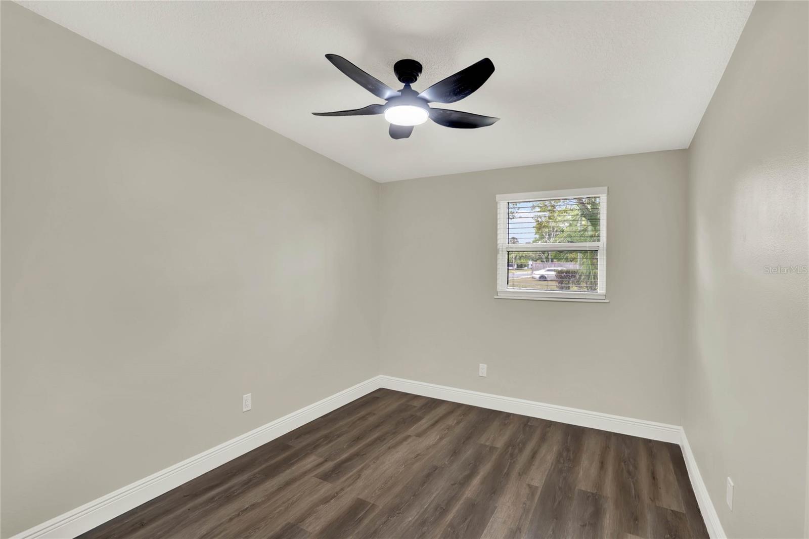 1805 KNOX AVE, SANFORD, FL, 32771