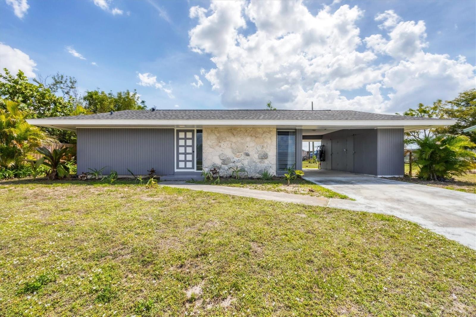 22209 BREEZESWEPT AVE, PORT CHARLOTTE, FL, 33952