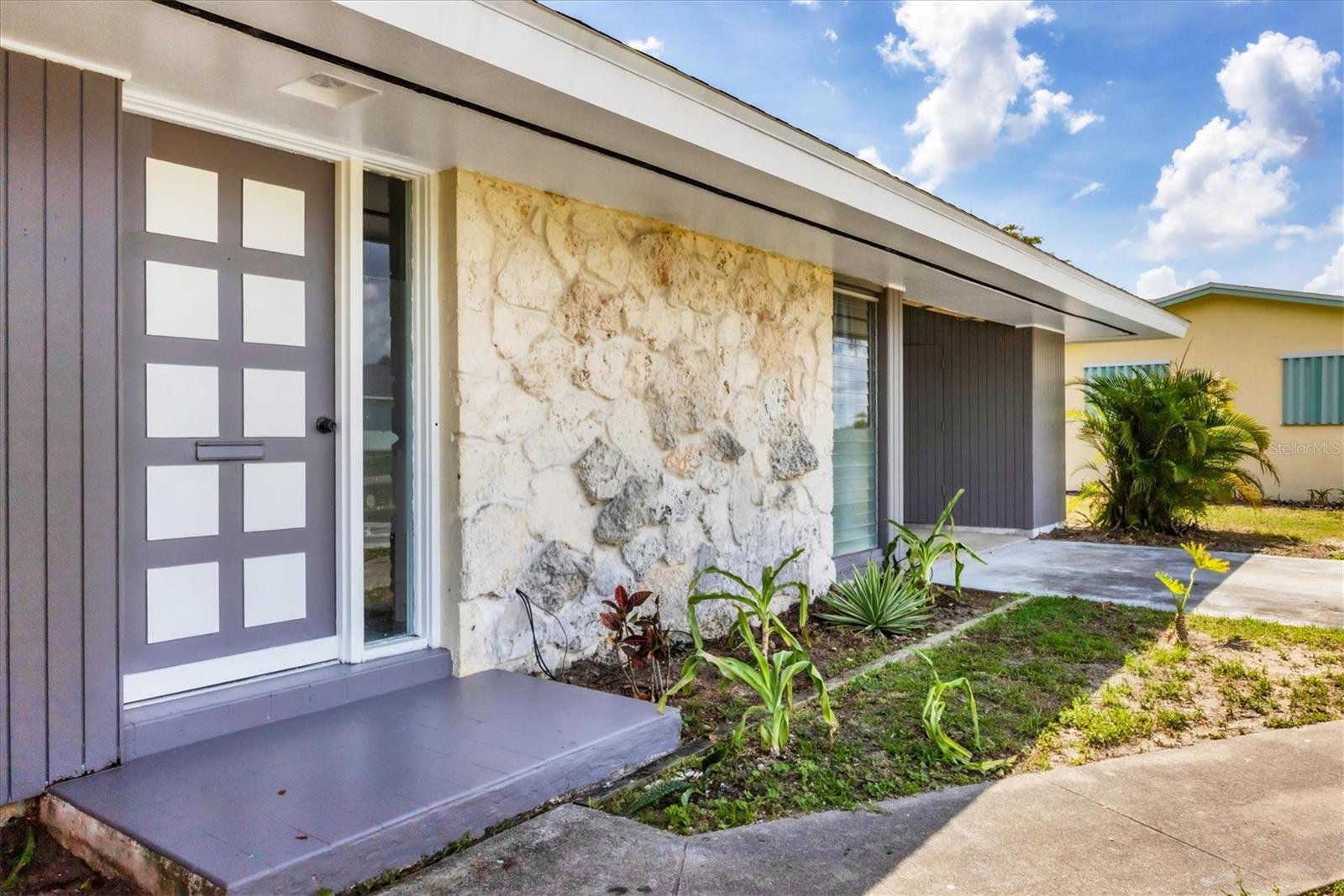 22209 BREEZESWEPT AVE, PORT CHARLOTTE, FL, 33952