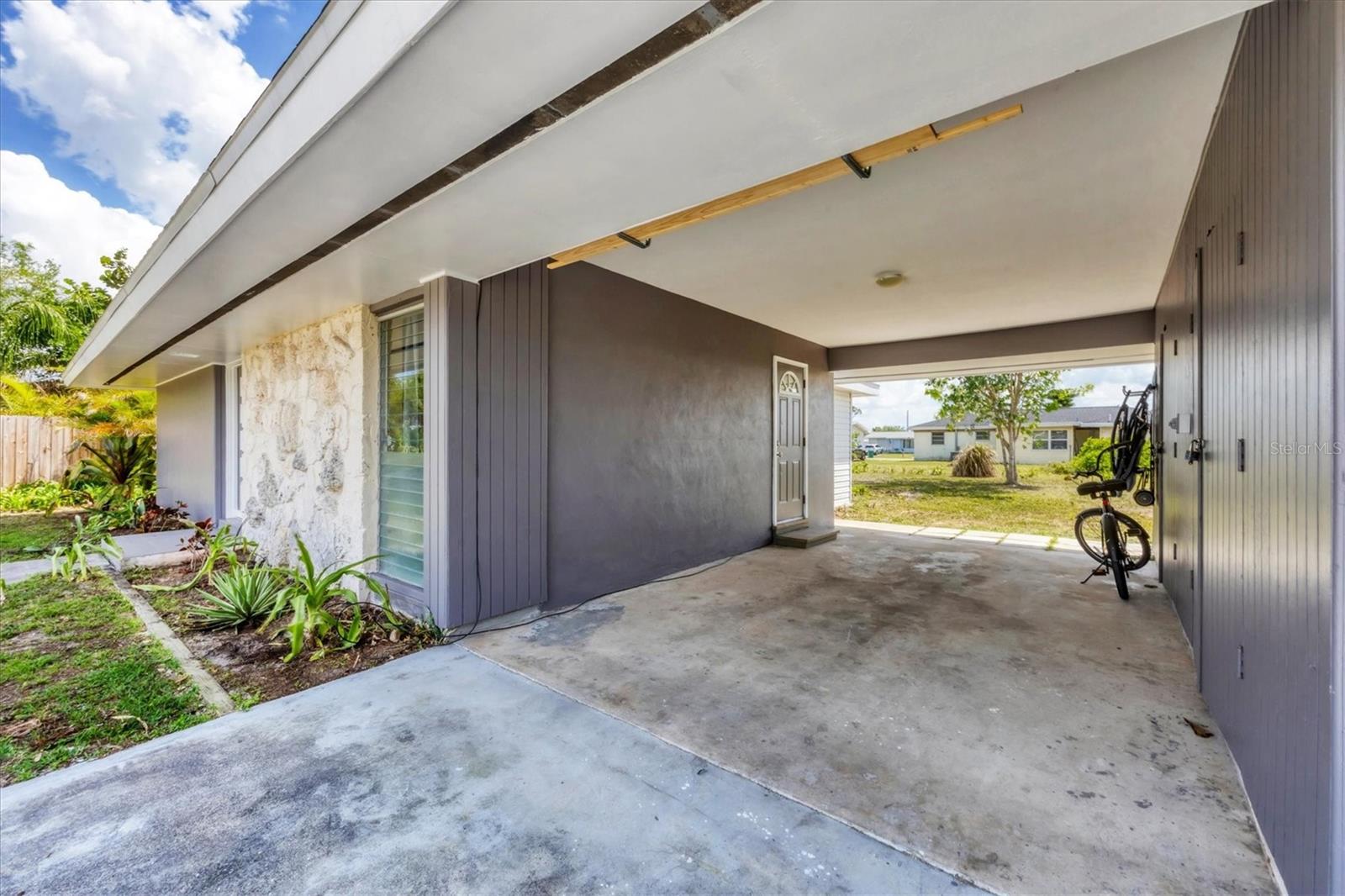 22209 BREEZESWEPT AVE, PORT CHARLOTTE, FL, 33952