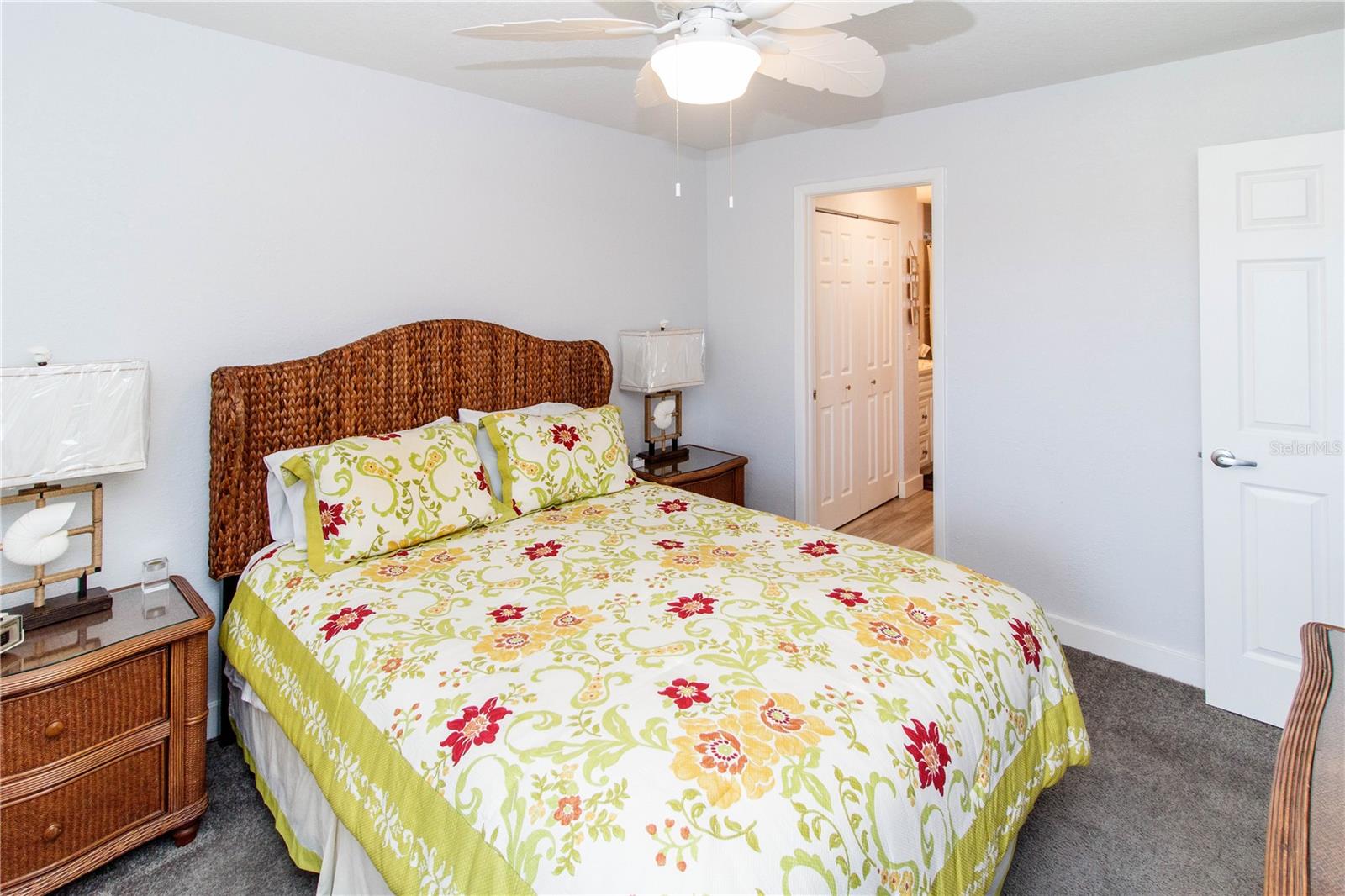 5135 GEMSTONE DR #202, NEW PORT RICHEY, FL, 34652