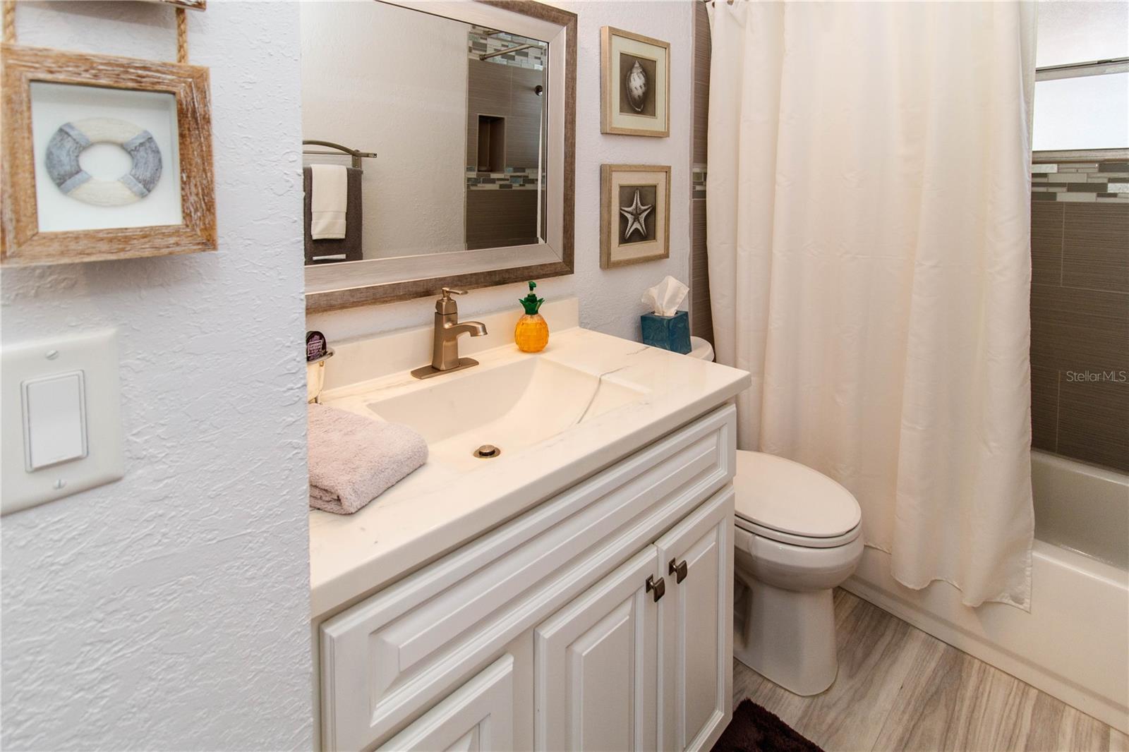 5135 GEMSTONE DR #202, NEW PORT RICHEY, FL, 34652