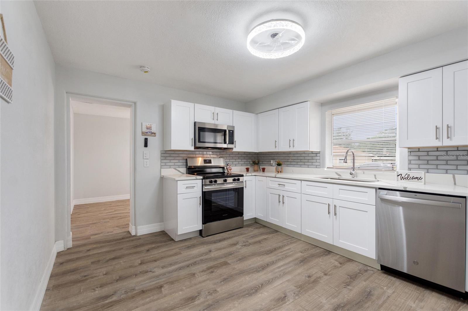 666 AVENUE B SW, WINTER HAVEN, FL, 33880