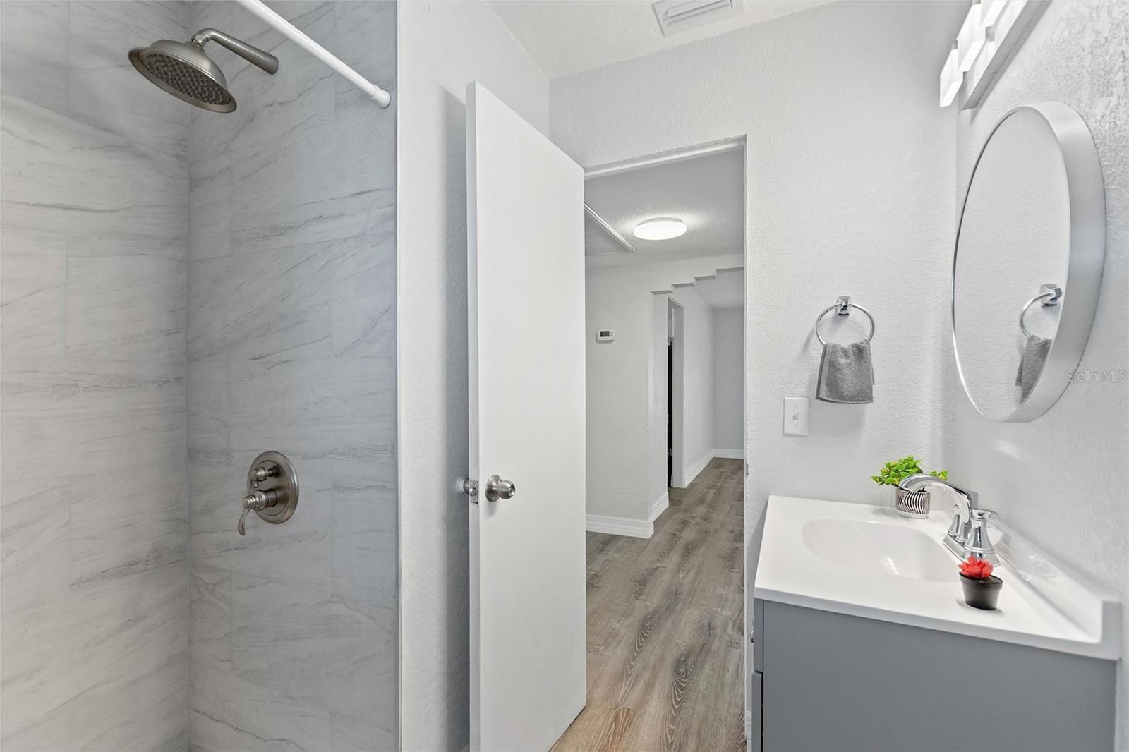 666 AVENUE B SW, WINTER HAVEN, FL, 33880