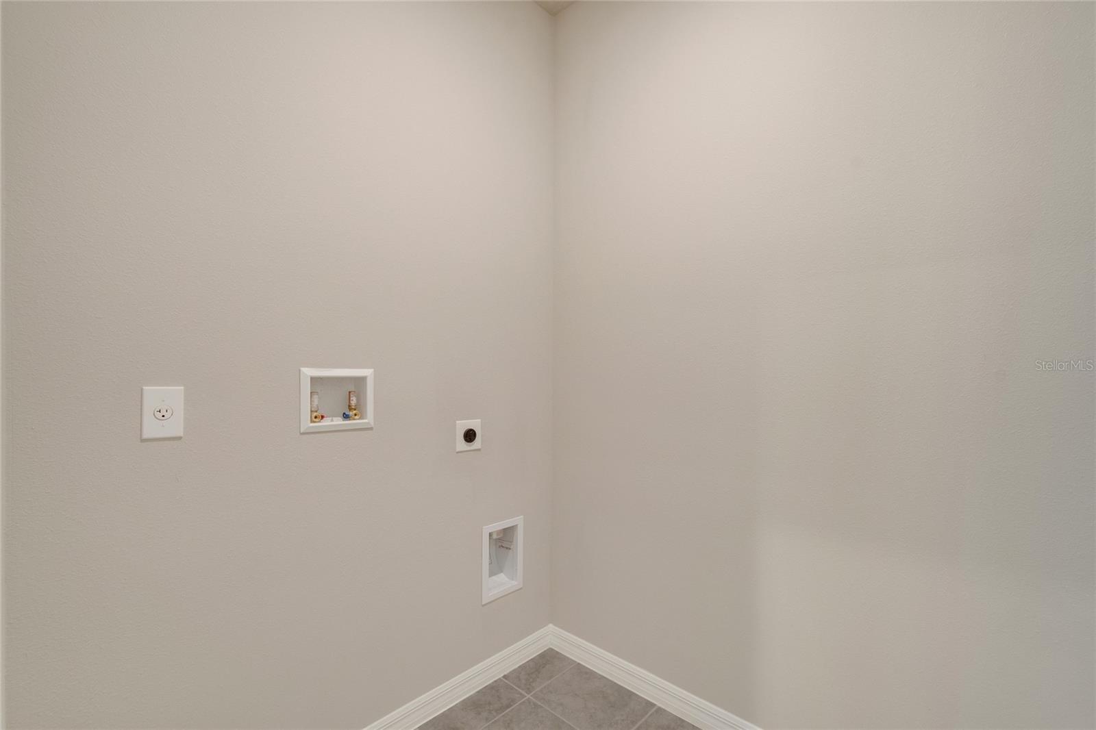 2301 MYSTIC MAZE LN, CLERMONT, FL, 34715