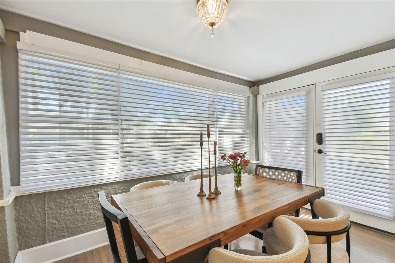 1153 BAY ST NE, ST PETERSBURG, FL, 33701