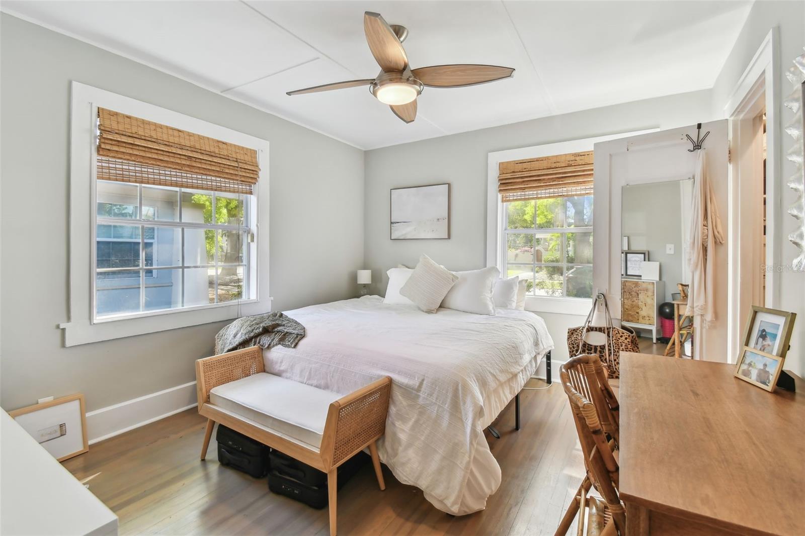 1153 BAY ST NE, ST PETERSBURG, FL, 33701